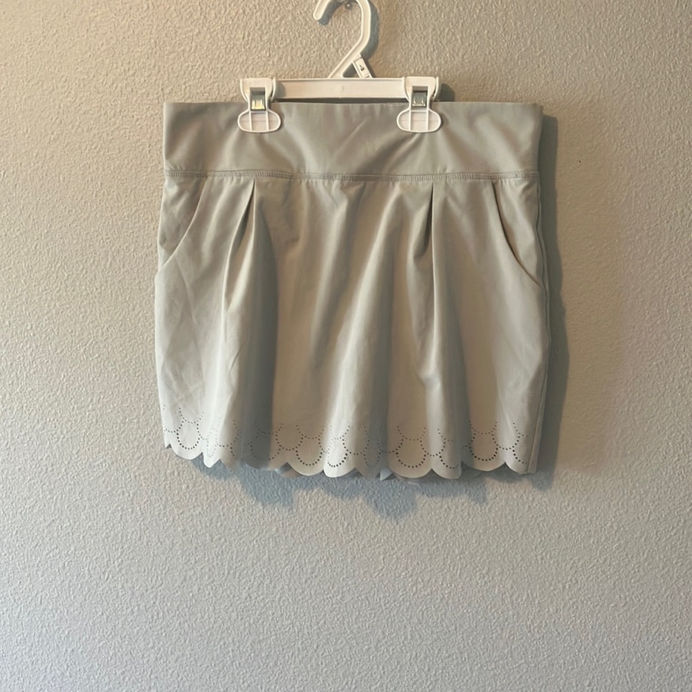 patterned golf skirt size S